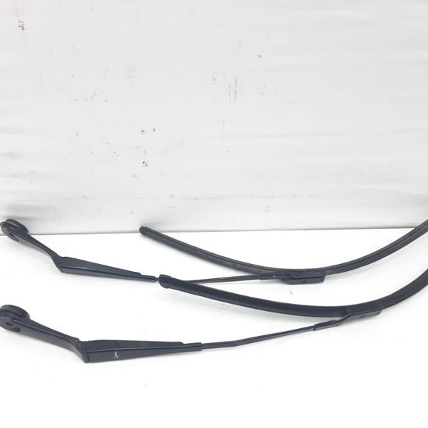 Par Braço Limpador Parabrisa Ford Focus 2014 Usado