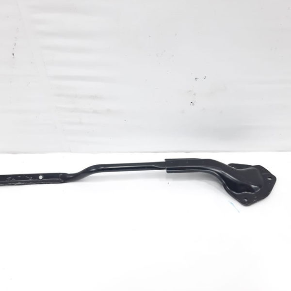 Braço Suporte Paralama Ford Focus 2012 Usado 3m51-11009-ac