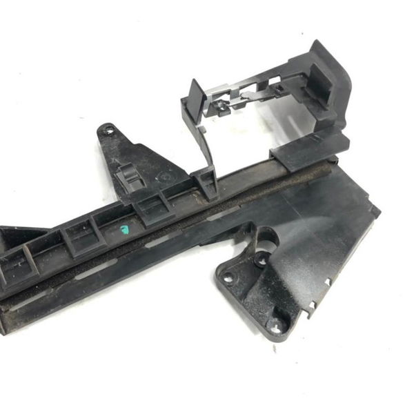 Guia Do Vidro Traseiro Direito Ford Focus 2012 4m51-a266b
