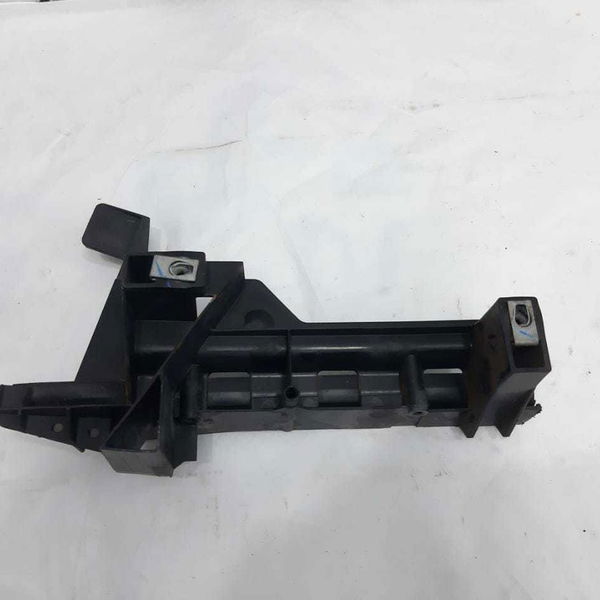 Suporte Fechadura Dianteira Esquerda Ford Fusion 2014