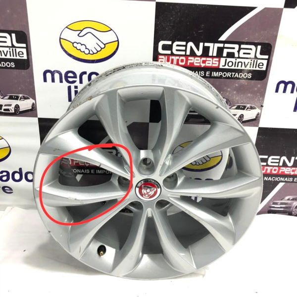 Jogo De Rodas Jaguar Xf R18 Detalhe