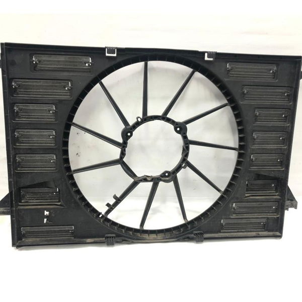 Defletor Da Ventoinha Audi Q7 3.0 Diesel 2019 8w0121003b