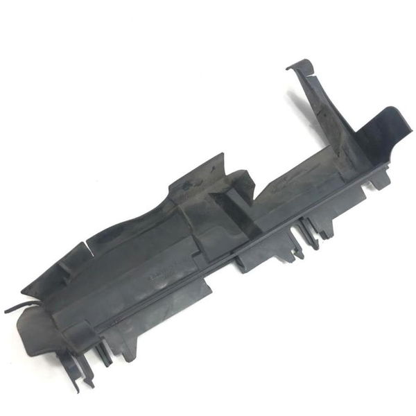 Defletor Radiador Lado Esquer Mercedes A200 2014 A2465050330
