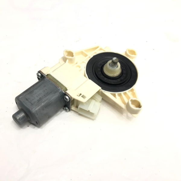 Motor Maquina De Vidro Dianteira Esquerda  A200 2014