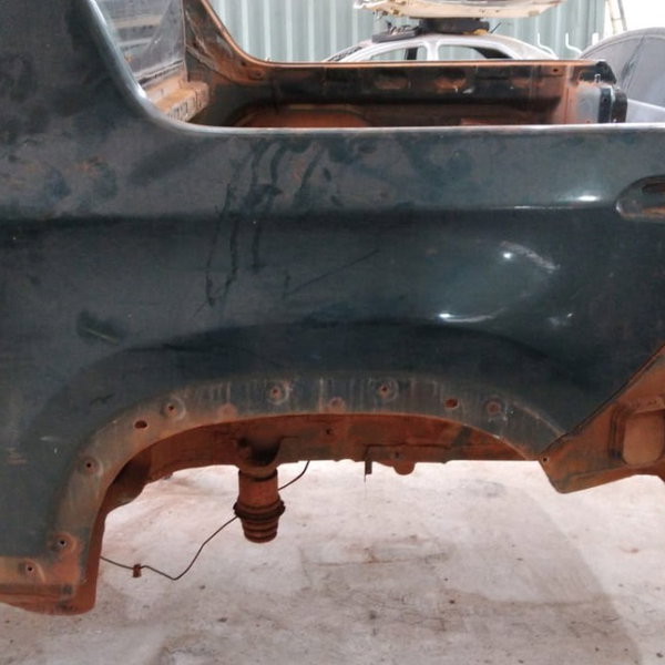 Lateral Esquerda Da Caçamba Carroceria Fiat Toro 2017