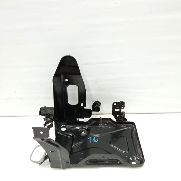 Suporte Bateria Mercedes A250 Amg 2015