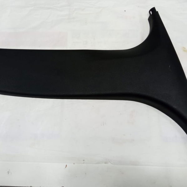 Acabamento Coluna Direito Bmw 120i 2016
