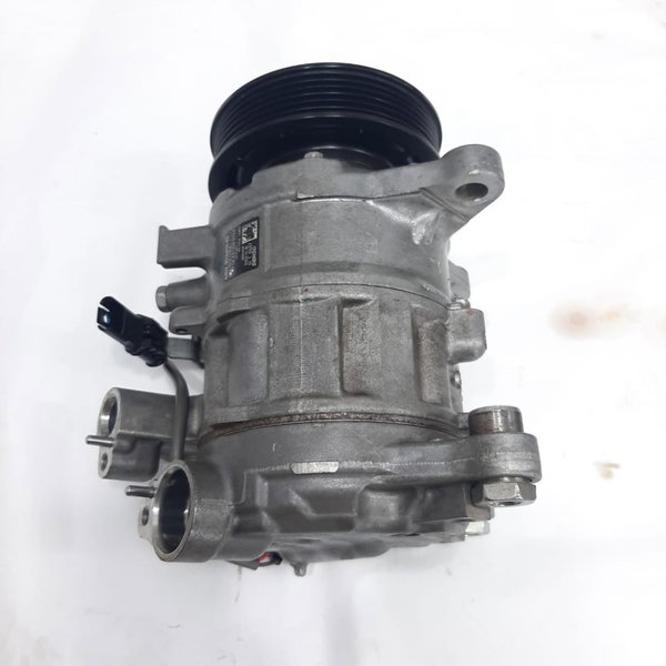 Compressor Ar Condicionado Bmw 320i 2016 933083102