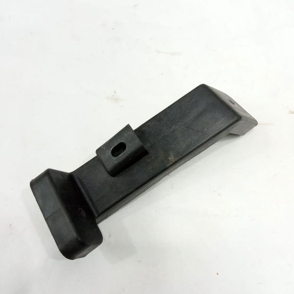 Suporte Direito Painel Inferior Lifan 530 2014 
