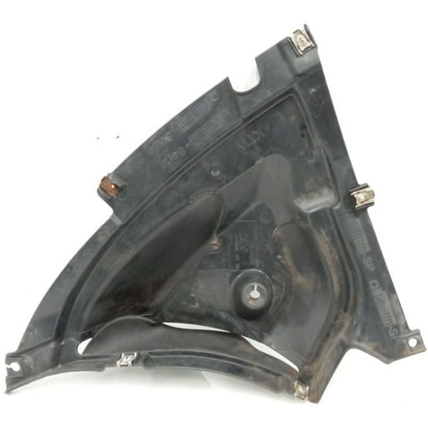 Defletor Dianteiro Esquerdo Bmw 120i  2016 7241847