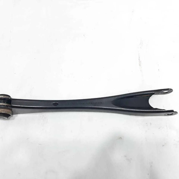 Braço Tirante Traseiro Direito Bmw 320i 2016 6792527