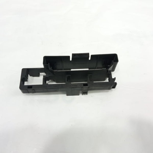 Suporte Módulo Sensor Estacionamento A3 Sedan 2016 5q0937503
