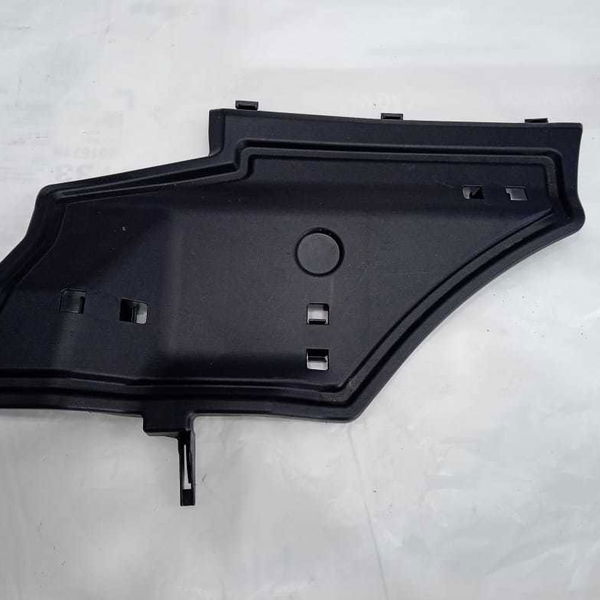 Acabamento Inferior Porta Luvas Toyota Corolla 2018