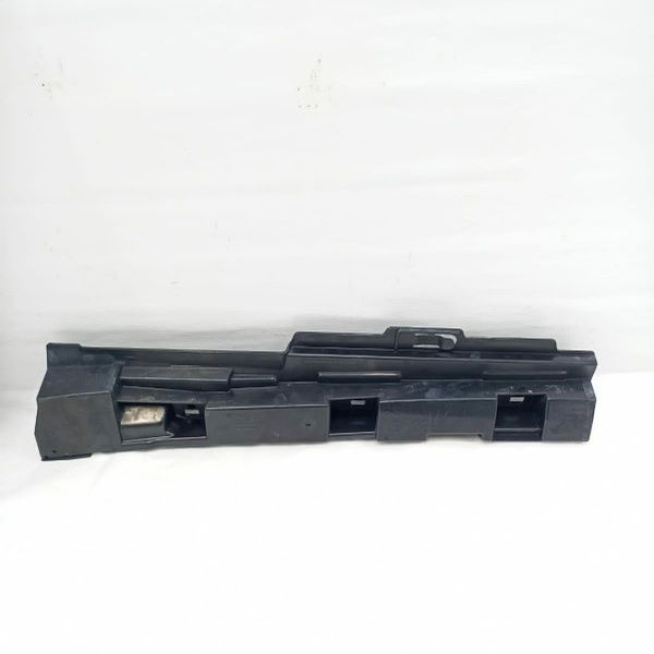 Guia Spoiler Lado Esquerdo Bmw 320 2015 51777256919         