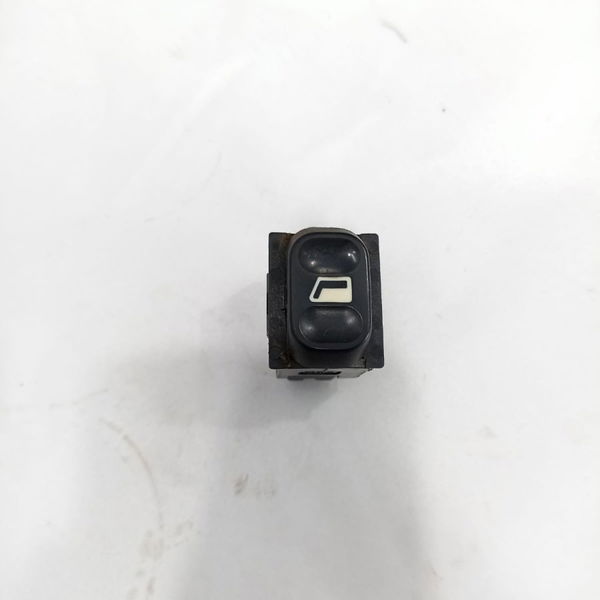 Comando Vidro Porta Traseira Direita  Picasso Xsara 2004