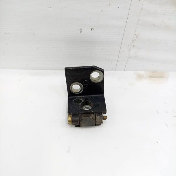 Dobradiça Porta Inferior Traseira Direita Picasso Xsara 2004