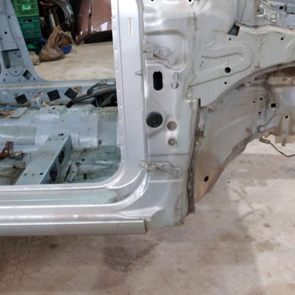 Coluna Dianteira Direita Carroceria Ford Focus 2012 Sedan
