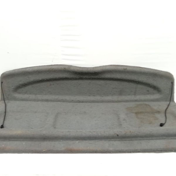 Tampão Porta Malas Citroen Xsara Picasso 2004