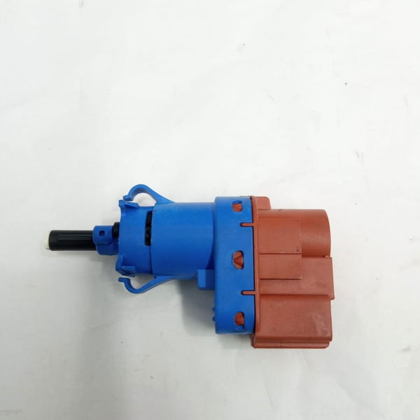 Interruptor Pedal Freio Fiat Toro Diesel 2017 50512681