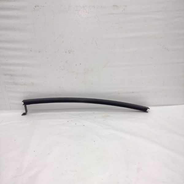 Canaleta Porta Traseira Direita Renault Fluence 2013