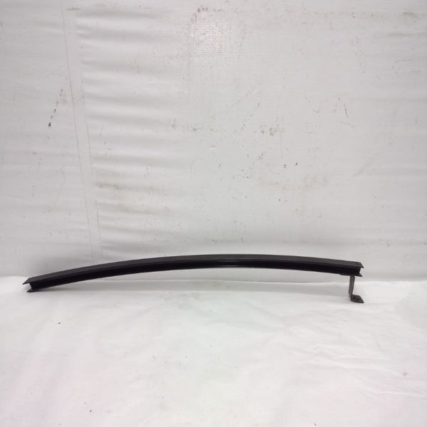 Canaleta Guia Vidro Traseira Esquerda Renault Fluence 2013