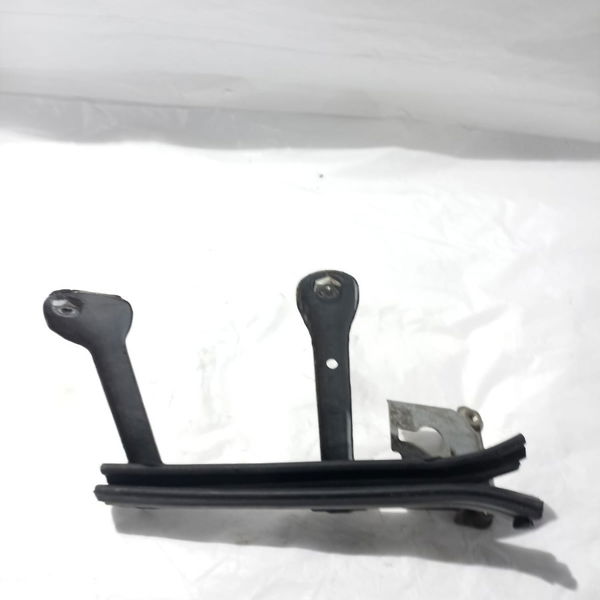 Guia Vidro Porta Dianteira Esquerda Fluence 2013 2014