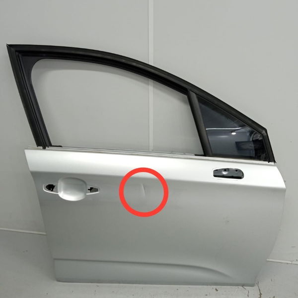 Porta Lata Dianteira Direita Citroen C4 Lounge 2017 Detalhe