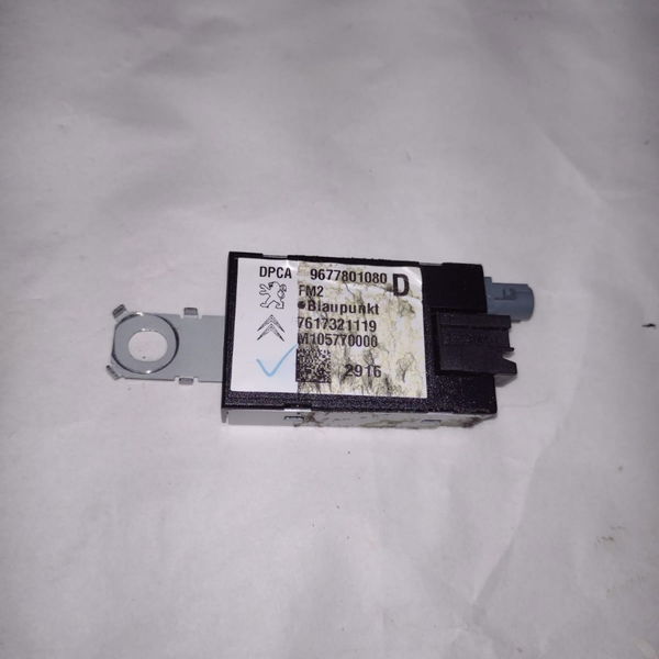 Módulo Sensor Antena Citroen C4 Lounge 2017 9677801080d