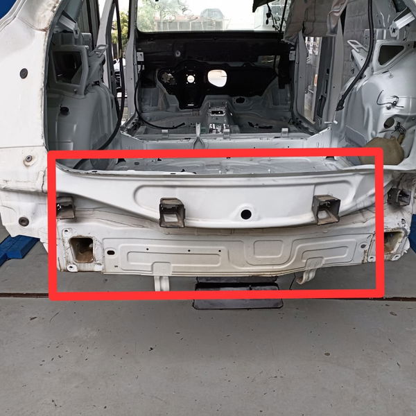 Painel Traseiro Audi Q3 2016 Detalhe