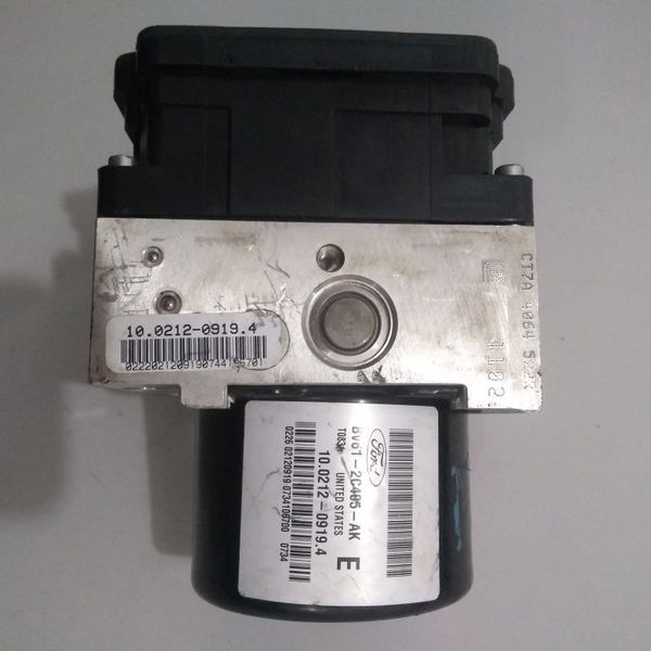 Ford Focus 2012 2015 Abs Valvula Modulo Central Bv612c405ak