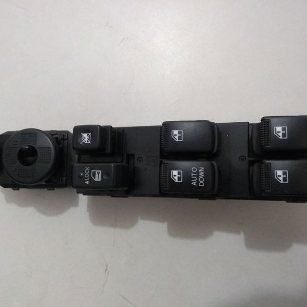Botão Comando Dianteiro Esquerdo Vidro Hyundai Tucson