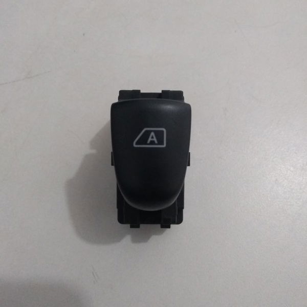 Botão Comando Vidro Elétrico Dianteira Direita Nissan Kicks