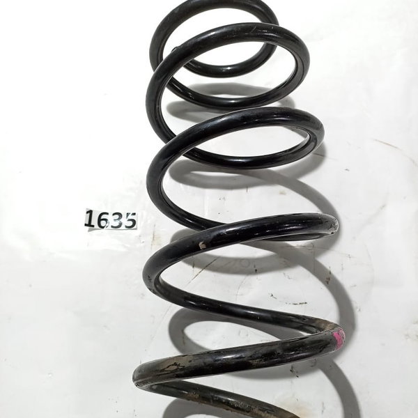 Mola Dianteira Esquerda Vw Jetta 2017