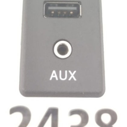 Entrada Usb E Aux Nissan Kickis 2020 2021
