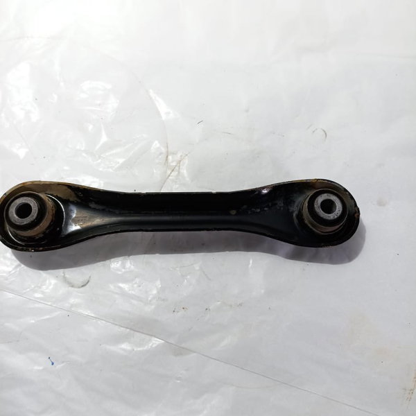 Braço Curto Suspensão Traseiro Esquerdo Ford Focus 2014