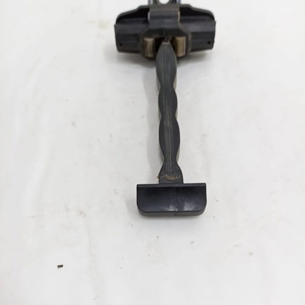 Limitador Porta Dianteira Direita Ford Focus 2014
