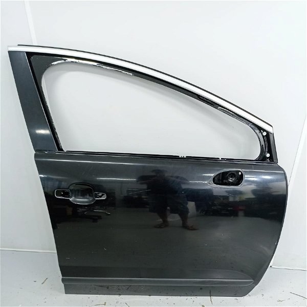 Porta Lata Dianteira Dir. Peugeot 3008 Thp 2011 2012 Detalhe