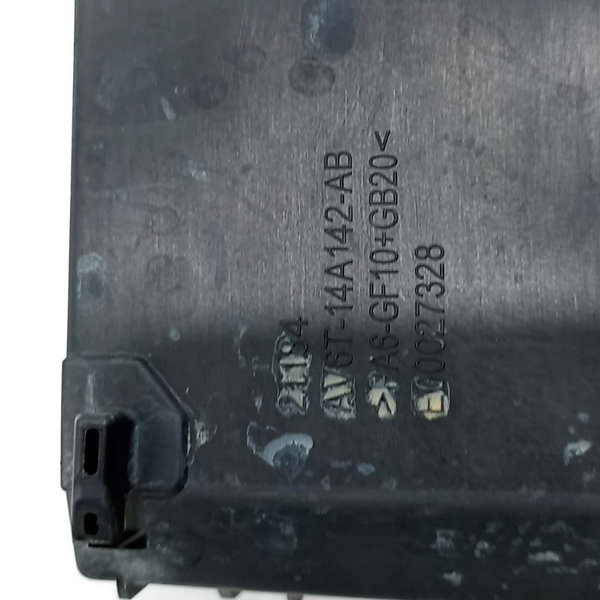 Suporte Caixa Fusível Ford Focus 2014 Av6t14a142