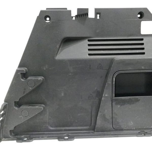 Acabamento Direito Porta Mala Peugeot 3008 2013 9671140477