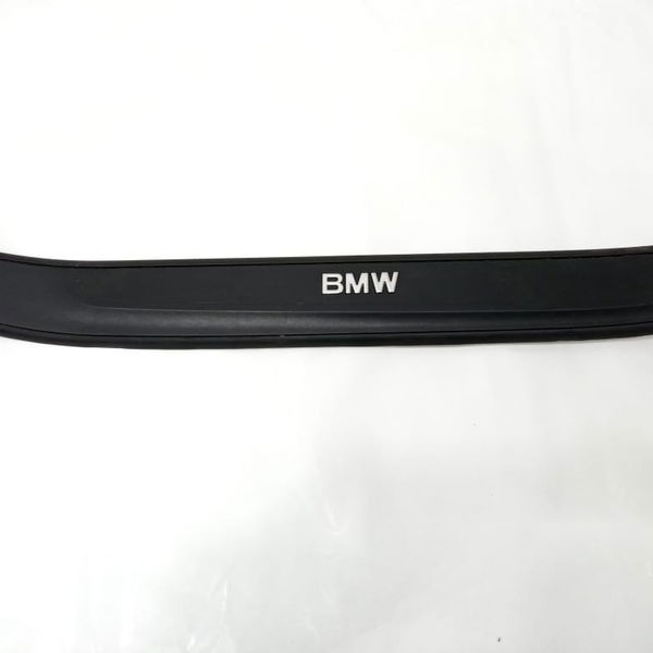 Soleira Porta Dianteira Direita Bmw X1 2013