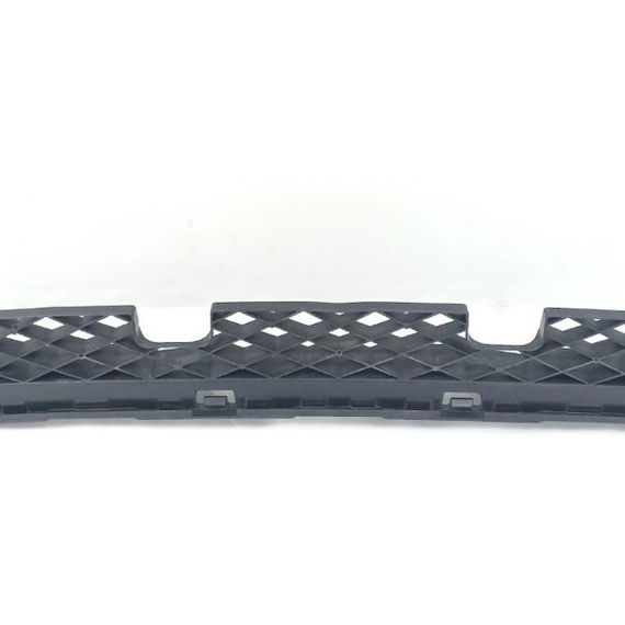 Suporte Guia Central Parachoque Traseiro Vw Passat  2012