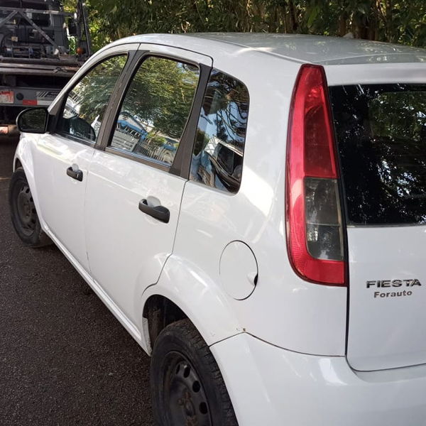 Sucata Ford Fiesta 2011 Para Retirada De Peças