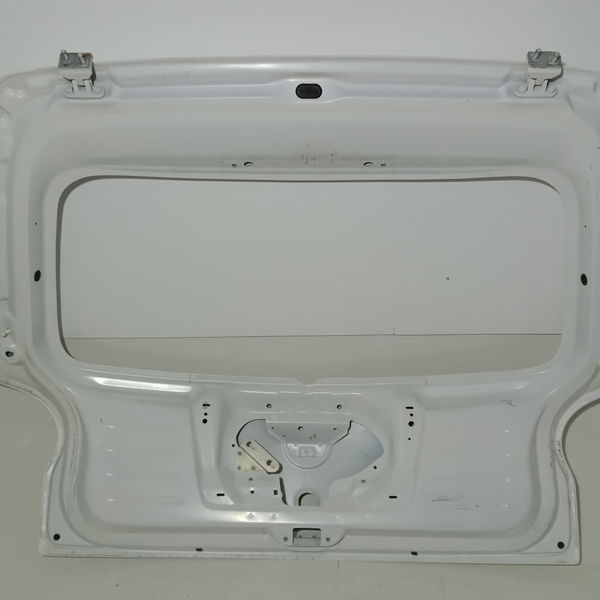 Tampa Traseira Detalhe Recuperar Vw Gol G4 1.0 2012