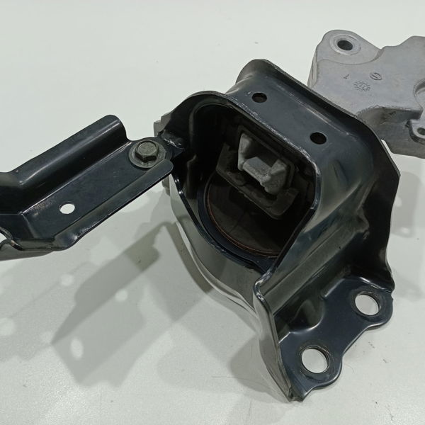 Coxim Suporte Do Motor Nissan March 1.0 2013