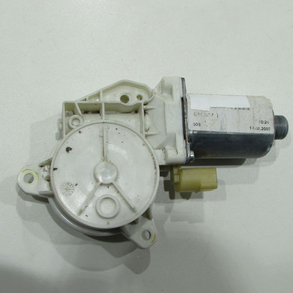 Motor Do Vidro Dianteiro Traseiro Direito Vw Polo Sedan 2007