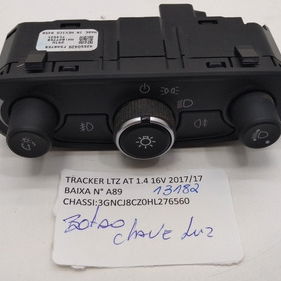 Botão Chave De Luz Tracker Ltz/ 13182