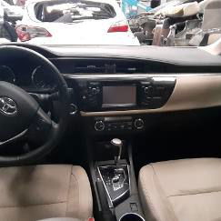 Sucata Corolla Altis Flex 2.0 14/15 Retirada De Peças)