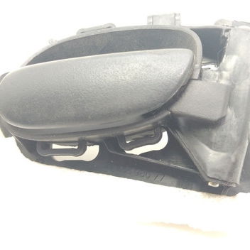 Trinco Interno Peugeot 206 2 Portas 2006 20937 15085wb0