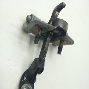 Limitador Esquerdo Peugeot 206 2 Portas 2006 20932