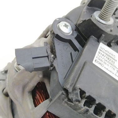 Alternador Com Detalhe Spin 1.8 Ltz 2018 23083 52140285